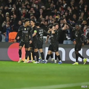 kaiyun-欧冠疯狂夜！完爆世界第一联赛！英超众强崩盘输球，1人追平梅西